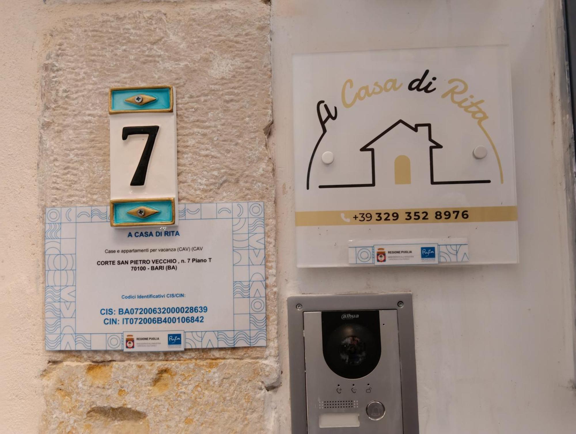 Ferienwohnung A Casa Di Rita Bari Exterior foto